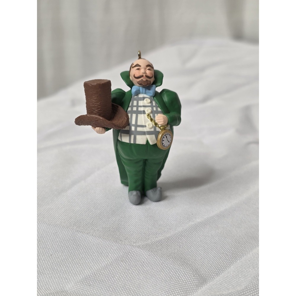Hallmark Wizard of OZ Mayor Christmas Tree Ornament 2.5" Decor